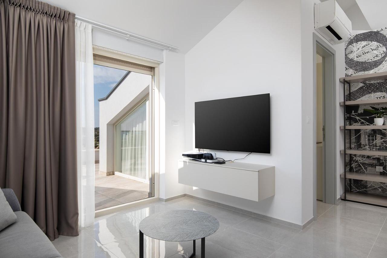 Apartman Damjan Pjescana Uvala Esterno foto