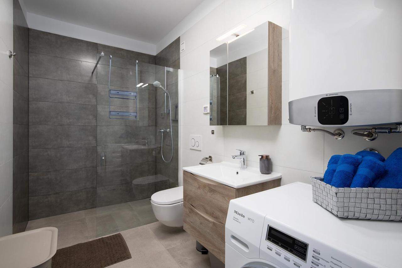 Apartman Damjan Pjescana Uvala Esterno foto