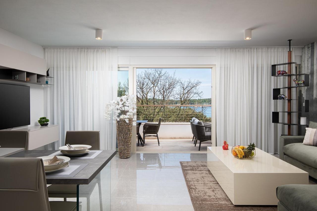 Apartman Damjan Pjescana Uvala Esterno foto