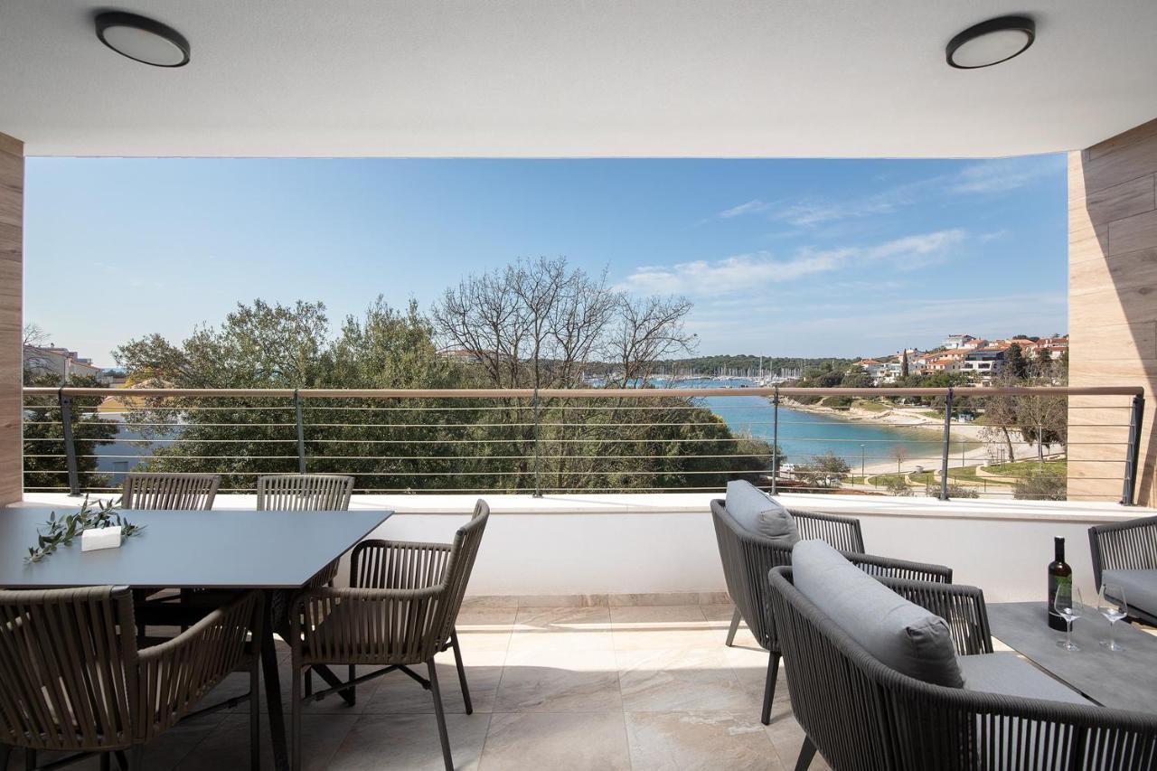 Apartman Damjan Pjescana Uvala Esterno foto
